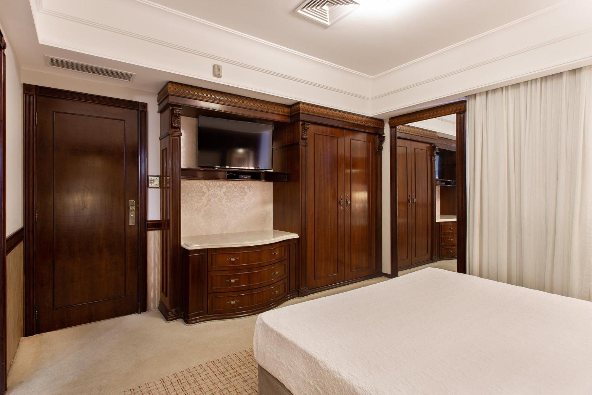 Bourbon Londrina Business Hotel Экстерьер фото
